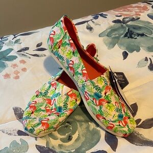 Toms White Canvas Slip-Ons with Coral Flamingo & Green Leaf Print
